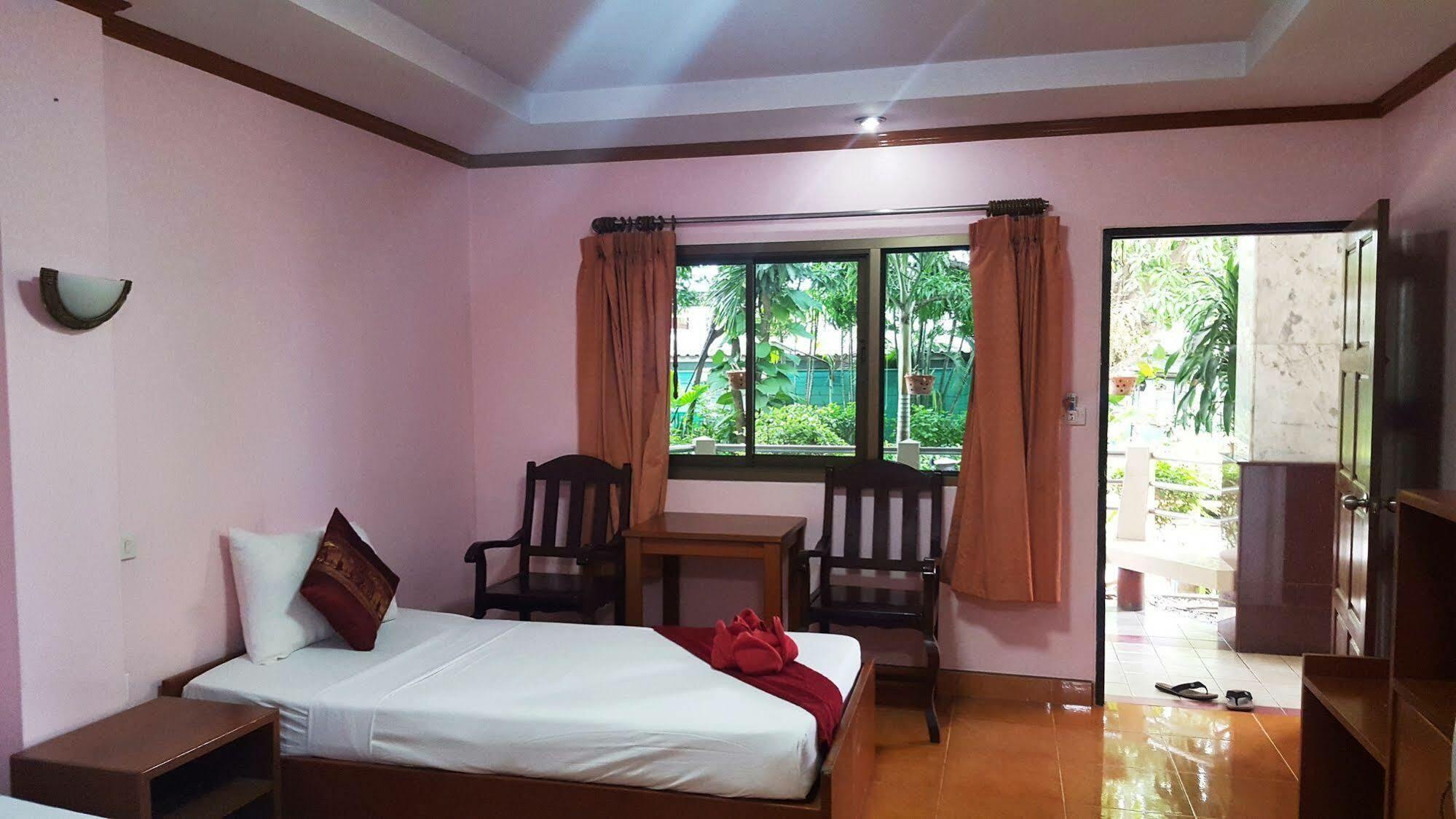 Coconut House Chaweng Hotel Koh Samui Buitenkant foto